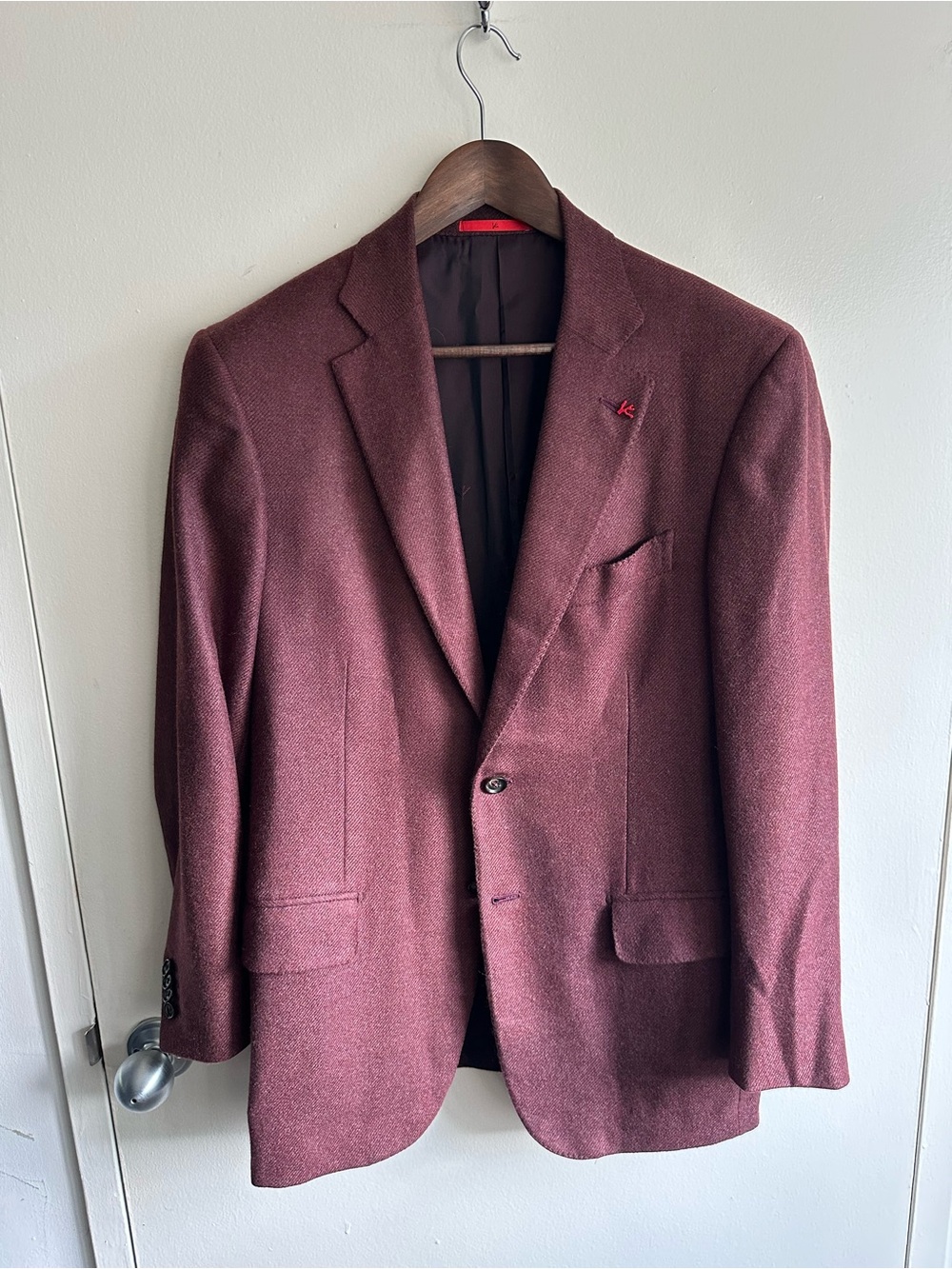 ISAIA Modern Burgundy Cashmere Blazer EU50